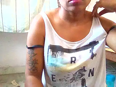 Snapshot of RubinaKhan6 chatting on 07.24.26 RubinaKhan6 online show from 07.24.26