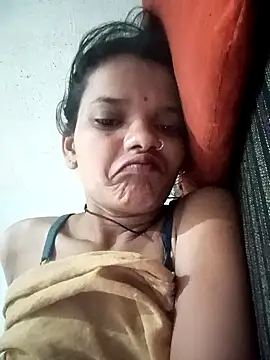 Snapshot of Student_garl_1 chatting on 05.15.26 Student garl 1 online show from 05.15.26
