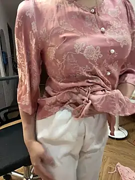 cherry by online show from 05.08.26