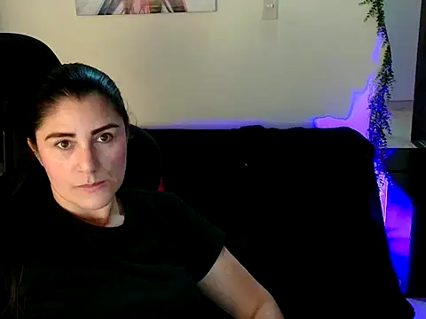 LUCYMILF SEXY online show from 05.22.26