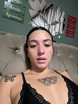 Snapshot of MartinadeCaxias chatting on 05.19.26 MartinadeCaxias online show from 05.19.26