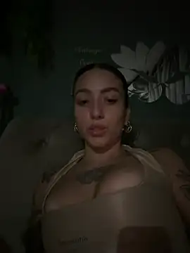 Snapshot of MartinadeCaxias chatting on 05.26.26 MartinadeCaxias online show from 05.26.26