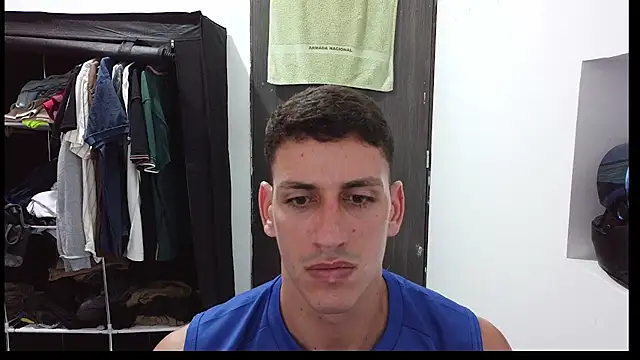 Snapshot of RaulRico chatting on 05.09.26 RaulRico online show from 05.09.26