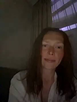 Snapshot of MillaSmileX chatting on 05.19.26 MillaSmileX online show from 05.19.26
