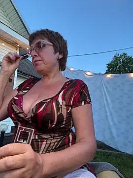 bettybutter  online show from 08.02.26