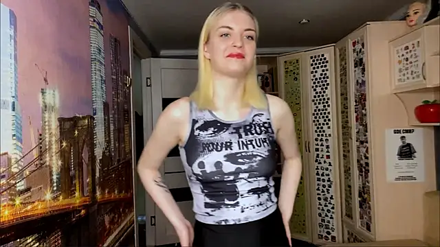 MonicaHolt online show from 05.16.26