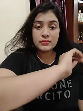 Snapshot of Joya-02 chatting on 05.17.26 Joya-02 online show from 05.17.26