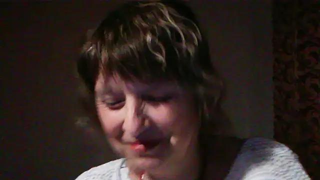 Snapshot of ElizabethGorden chatting on 05.07.26 ElizabethGorden online show from 05.07.26