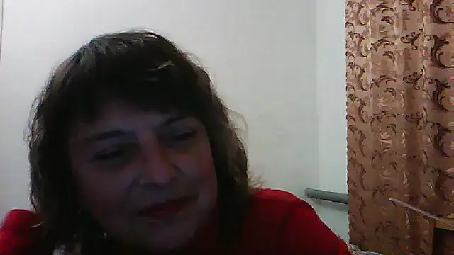 Snapshot of ElizabethGorden chatting on 05.13.26 ElizabethGorden online show from 05.13.26