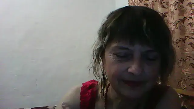 Snapshot of ElizabethGorden chatting on 05.15.26 ElizabethGorden online show from 05.15.26