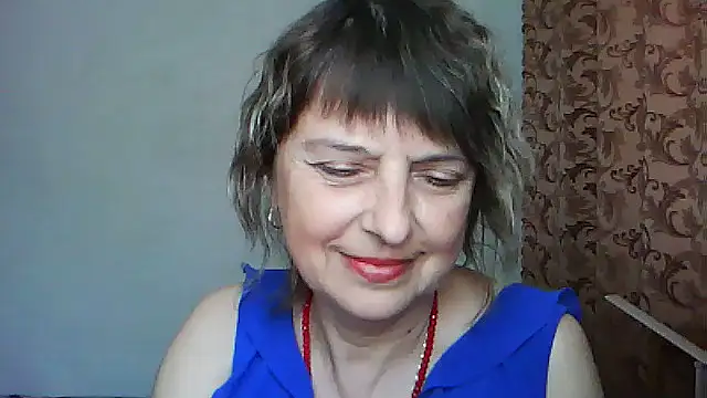 Snapshot of ElizabethGorden chatting on 05.16.26 ElizabethGorden online show from 05.16.26