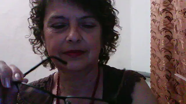 Snapshot of ElizabethGorden chatting on 05.21.26 ElizabethGorden online show from 05.21.26
