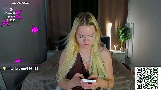 Snapshot of Stella_Morgan chatting on 07.14.26 Stella Morgan online show from 07.14.26