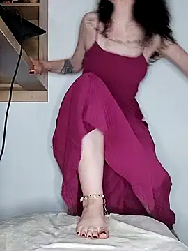 Snapshot of Goddessm00n1 chatting on 05.11.26 Goddessm00n1 online show from 05.11.26
