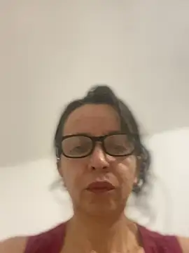 Soy Camila8 online show from 05.20.26