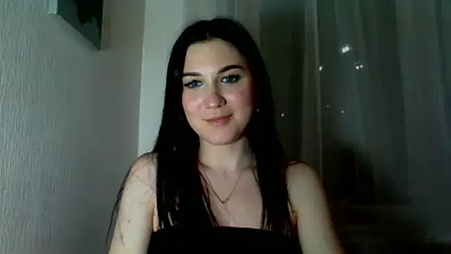 Snapshot of Katiee_Foxi chatting on 05.10.26 Katiee Foxi online show from 05.10.26