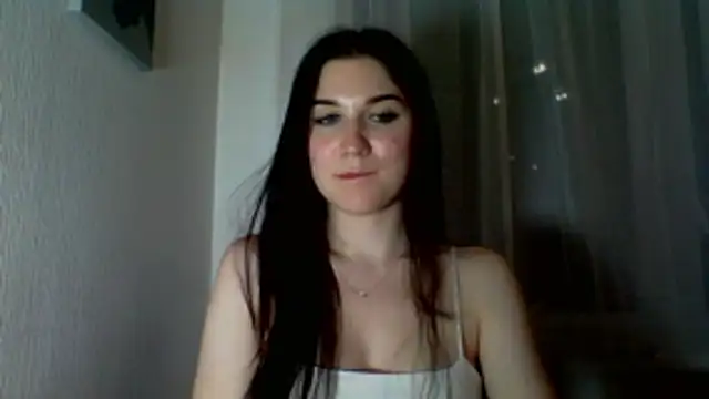 Snapshot of Katiee_Foxi chatting on 05.11.26 Katiee Foxi online show from 05.11.26