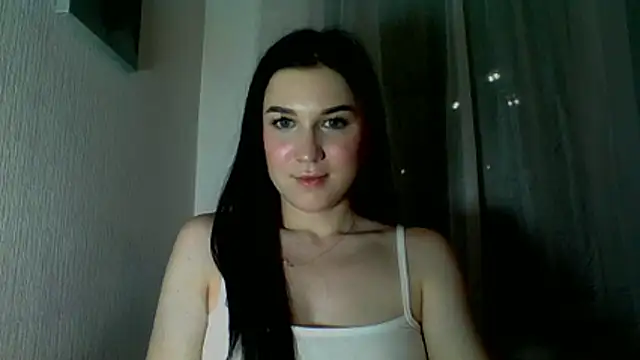 Snapshot of Katiee_Foxi chatting on 05.17.26 Katiee Foxi online show from 05.17.26