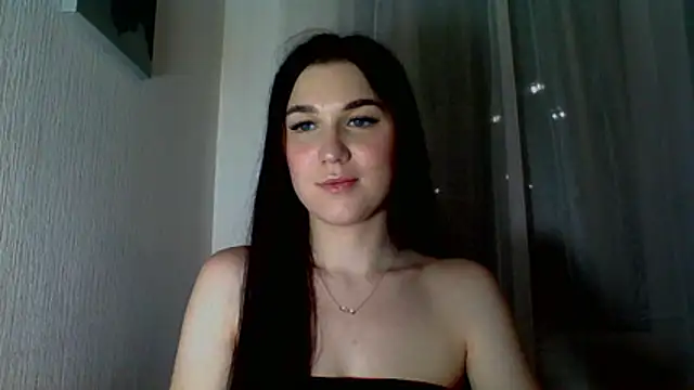 Snapshot of Katiee_Foxi chatting on 05.29.26 Katiee Foxi online show from 05.29.26