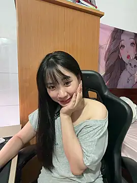 Bella439 online show from 05.17.26