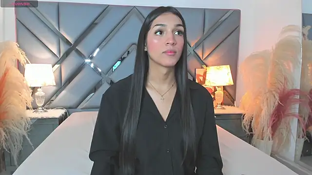 Snapshot of MadisonHerrera chatting on 05.28.26 MadisonHerrera online show from 05.28.26