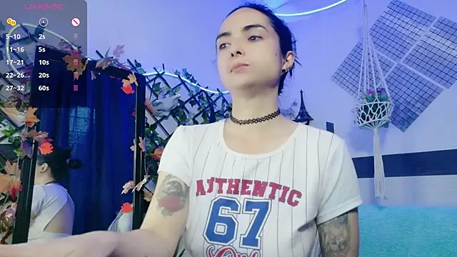 Snapshot of KandyParis chatting on 06.28.26 KandyParis online show from 06.28.26
