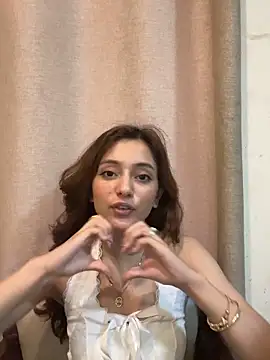 Lilywant online show from 05.17.26