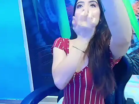 Snapshot of AMBEL-ROSE chatting on 05.05.26 AMBEL-ROSE online show from 05.05.26