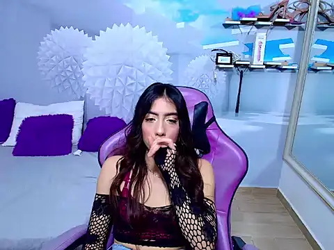 Snapshot of AMBEL-ROSE chatting on 05.16.26 AMBEL-ROSE online show from 05.16.26
