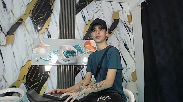 TWINKS BOYSX online show from 05.28.26