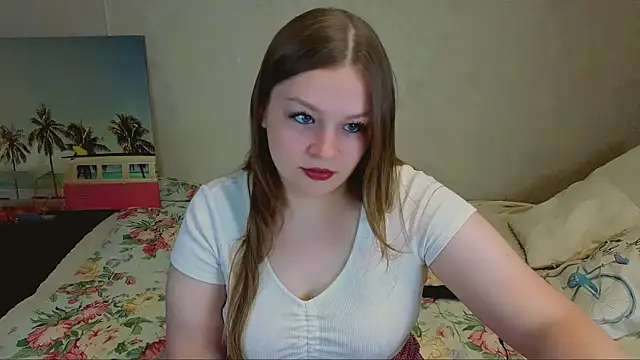 Snapshot of YoungLadyBambi chatting on 05.19.26 YoungLadyBambi online show from 05.19.26