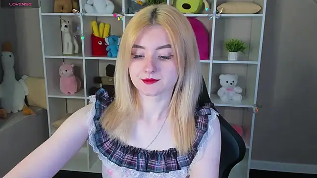 Snapshot of Diiana_Daviis chatting on 06.03.26 Diiana Daviis online show from 06.03.26
