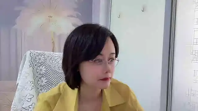 Naomi Z online show from 05.21.26