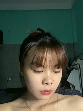 Snapshot of Cry_sexy chatting on 05.23.26 Cry sexy online show from 05.23.26