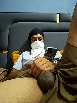 Snapshot of harrydhillon12 chatting on 07.06.26 harrydhillon12 online show from 07.06.26