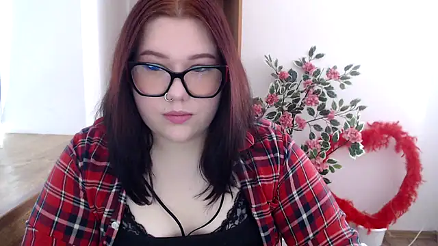 Snapshot of KarolinasHot chatting on 05.11.26 KarolinasHot online show from 05.11.26