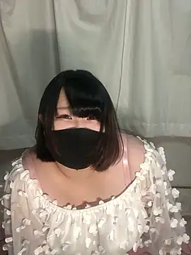 Snapshot of shino_n642 chatting on 05.19.26 shino n642 online show from 05.19.26