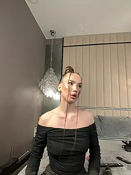 Snapshot of Jasmin_Glow chatting on 06.29.26 Jasmin Glow online show from 06.29.26