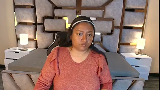 Snapshot of Rachell_Carter chatting on 05.16.26 Rachell Carter online show from 05.16.26