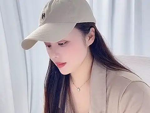 Snapshot of Qingqing19 chatting on 05.16.26 Qingqing19 online show from 05.16.26