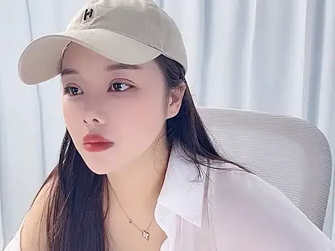 Snapshot of Qingqing19 chatting on 05.19.26 Qingqing19 online show from 05.19.26
