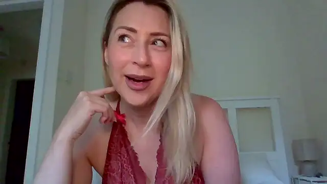 Snapshot of Babe_blond chatting on 07.20.26 Babe blond online show from 07.20.26