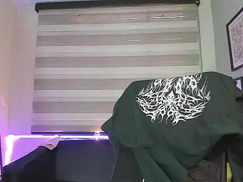 Lusiana   online show from 05.20.26