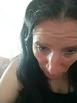 Snapshot of CloeMature chatting on 05.07.26 CloeMature online show from 05.07.26