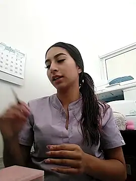 saray outdoorss online show from 05.12.26