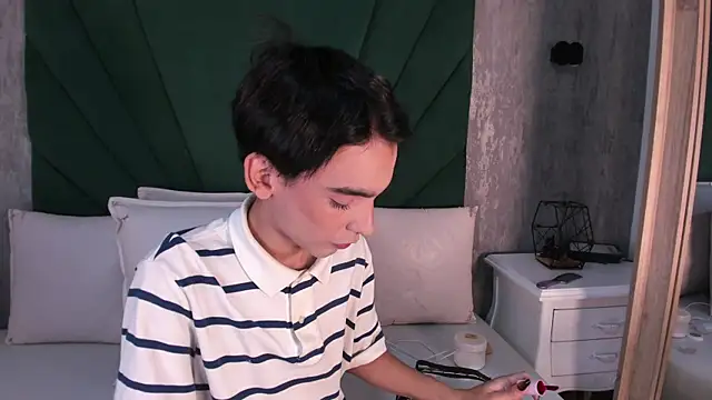 Snapshot of Andy_vergara1 chatting on 05.16.26 Andy vergara1 online show from 05.16.26