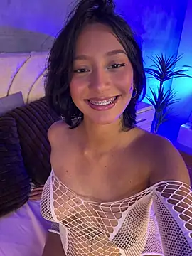 Snapshot of yazmin_rouse_ chatting on 07.17.26 yazmin rouse online show from 07.17.26