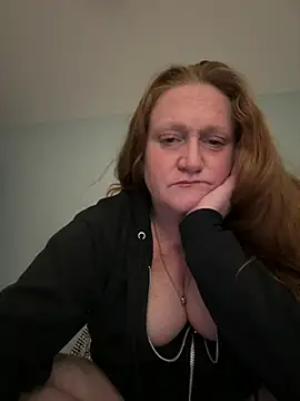 Snapshot of Kellilyn10 chatting on 05.24.26 Kellilyn10 online show from 05.24.26