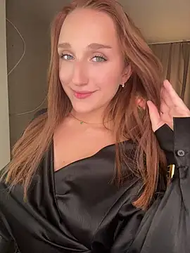 jenniferwalkers online show from 07.10.26