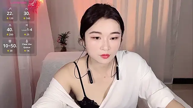 Snapshot of Timi-66 chatting on 05.27.26 Timi-66 online show from 05.27.26